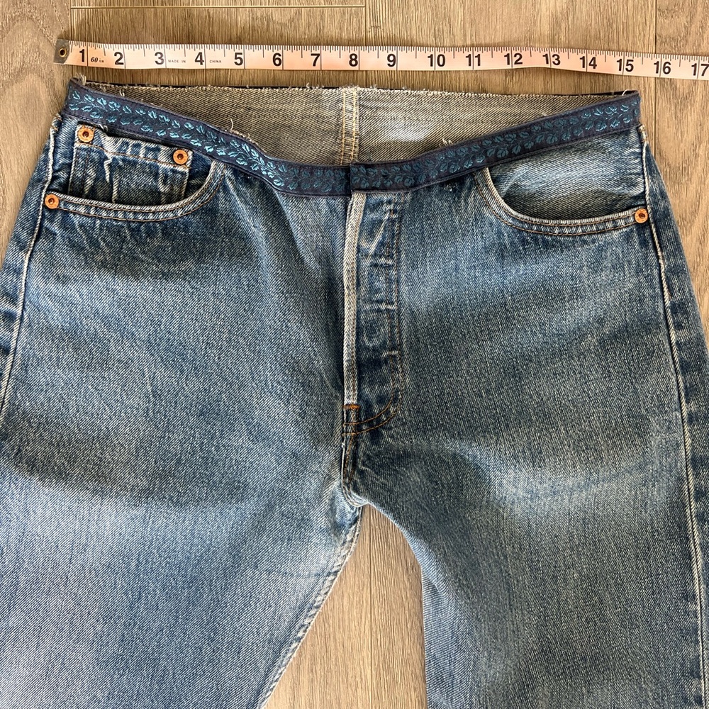 Low Rise Customized Levi’s - Picture 4 of 4